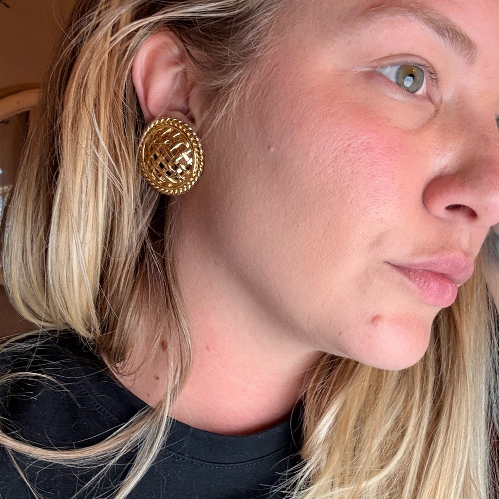 Christian Dior 1980s Vintage Large 3D Circle Openwork Mesh Statement Earrings - Picture 2 of 6